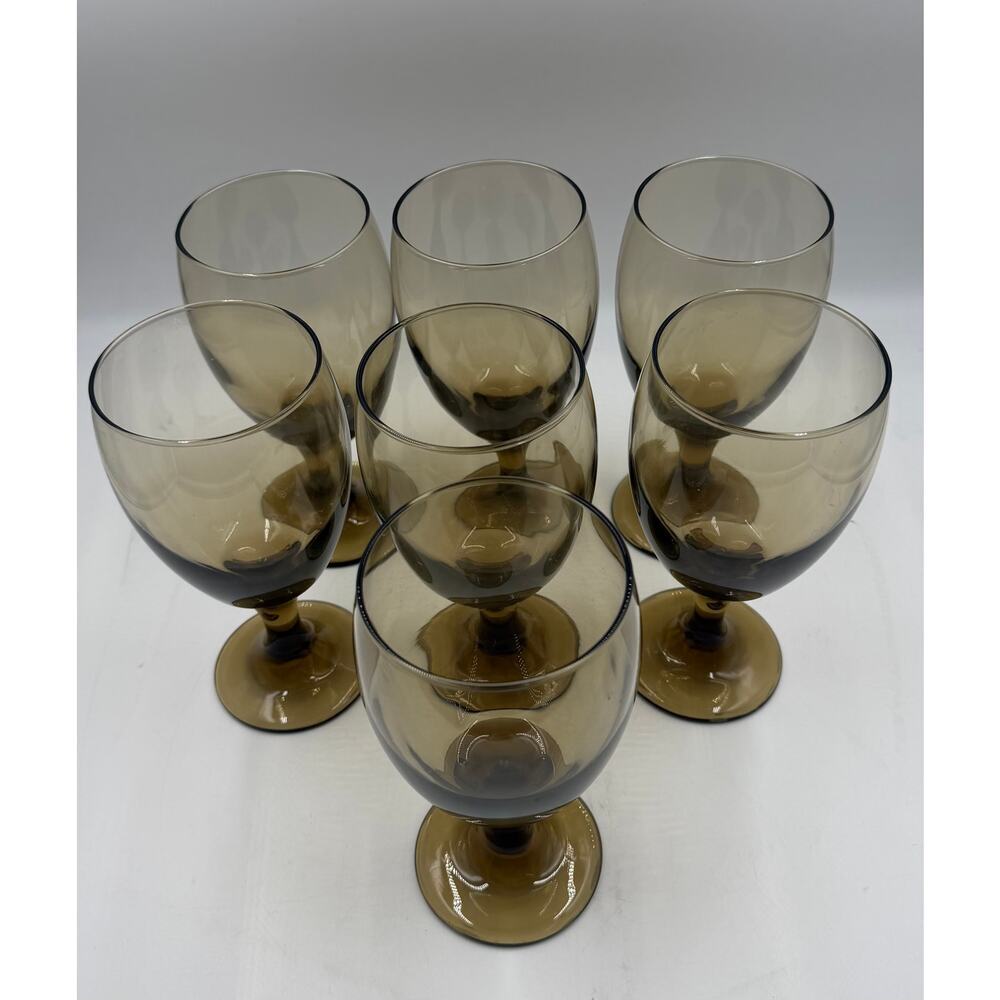 Vintage Libbey Smokey Brown Set of 7 Water Goblet Glasses (V8476) - Picture 2 of 6